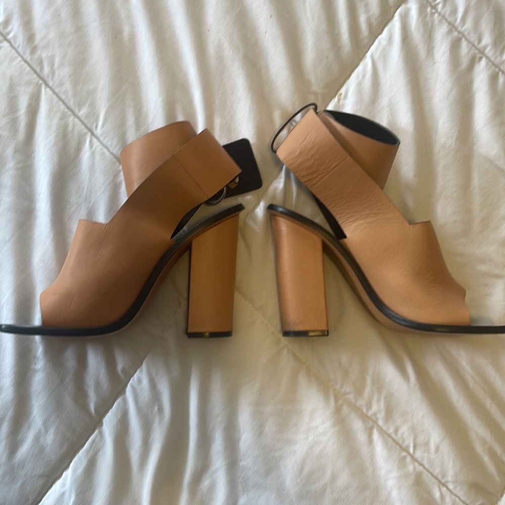 Celine heels - Picture 2 of 3